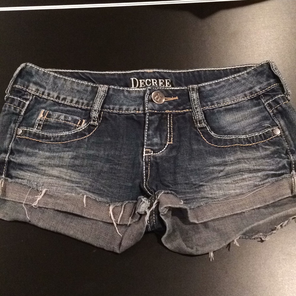 Decree Jean Shorts